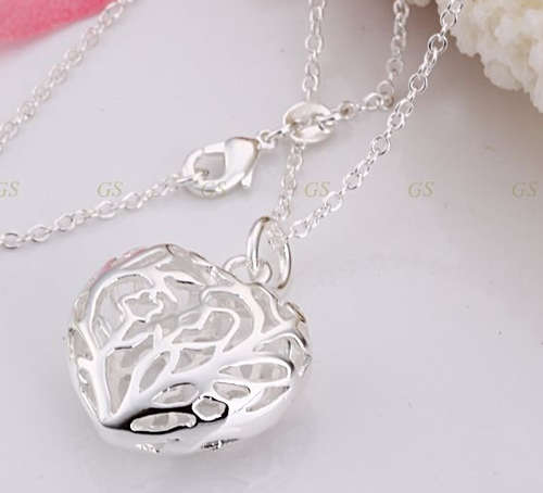 Silver Heart Pendant & Necklace