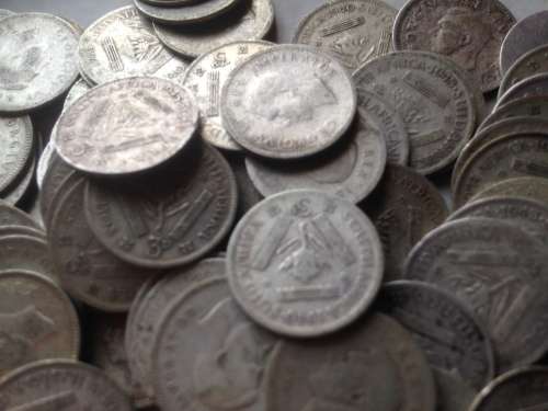 x600 SILVER COINS - THREEPENCE 80% AND 50% MIX - ALL UNION OF SA !!!