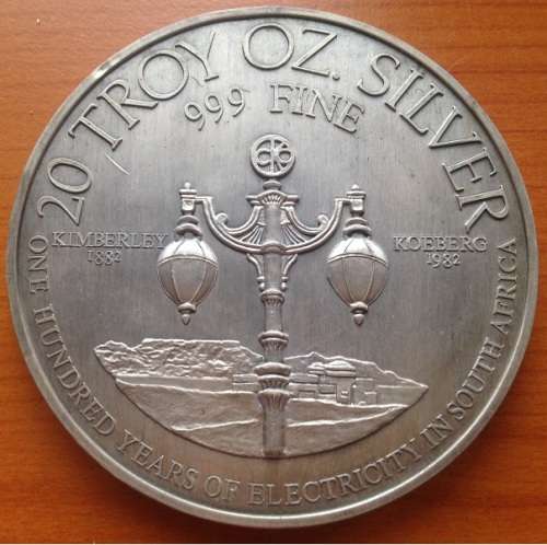 20 TROY OUNCES SILVER !!!! HUGE MEDALLION