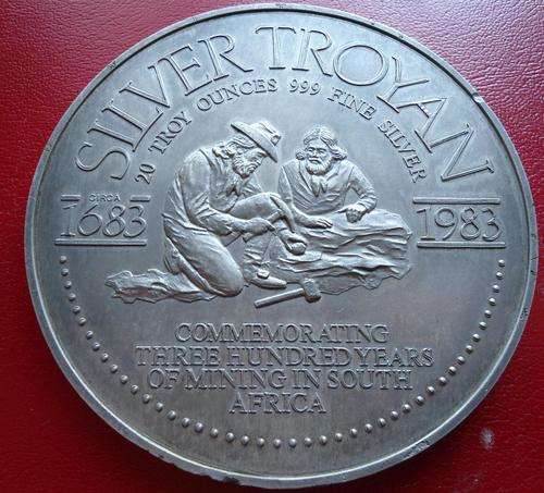 HUGE SILVER COIN OF SOUTH AFRICA - 20 Troy ounces of Silver, over 620 GRAMS !!!!