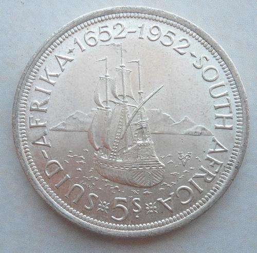 1952 CROWN / 5 SHILLINGS - HIGHLY COLLECTABLE CONDITION !!!
