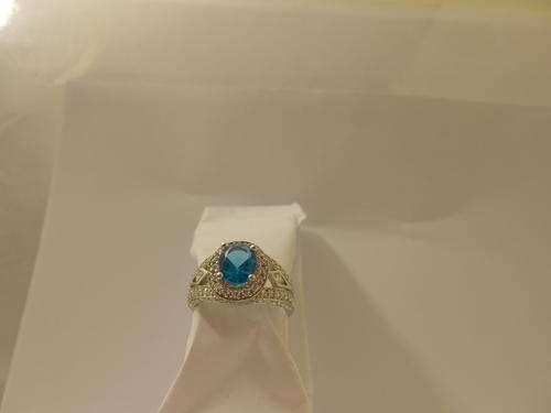 VERY STUNING 925 SILVER LADYS RING WITH BLUE TOPAZ