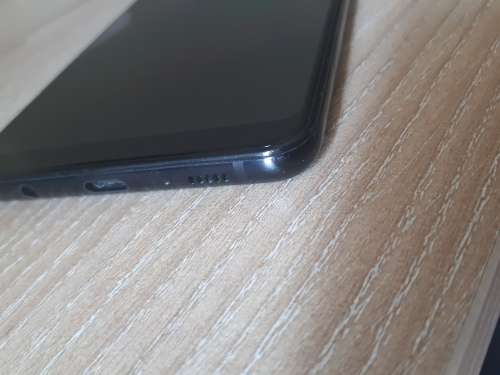 Samsung A9 2018 6 GB Ram 128 GB storage
