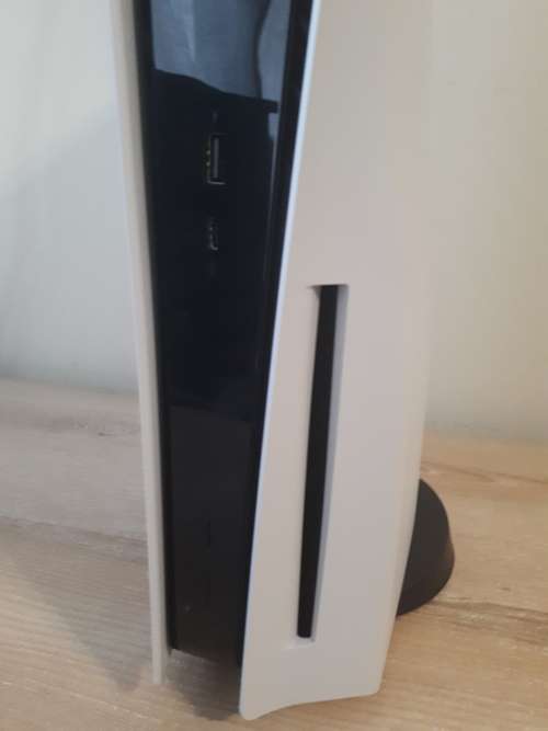 PlayStation 5 Model CFI-1016A 825 gb Disc Edition + MotoGp 21