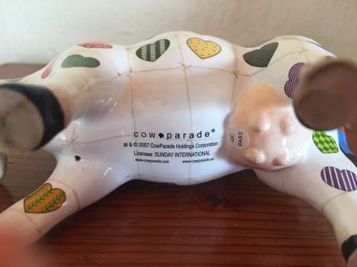 Cow Parade Cali-Cow