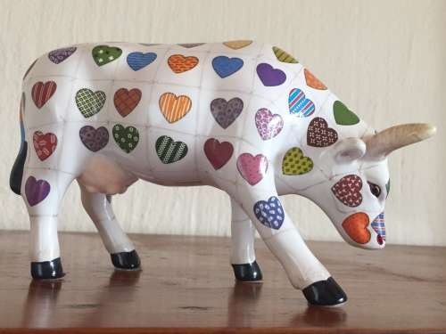 Cow Parade Cali-Cow