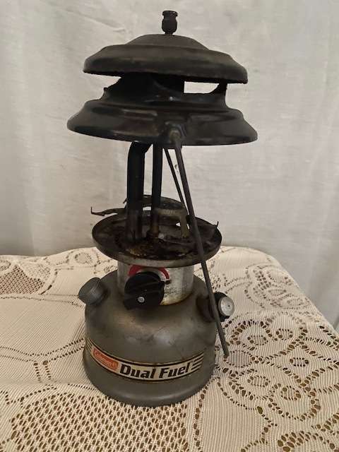 Very old Coleman Lamp: Needs glass and some restoration