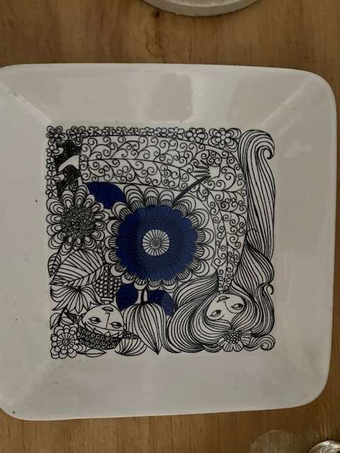 Beautiful Pastoradi snack dish made in Finland: Great condition