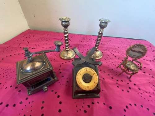Great job lot incl a miniature coffee grinder