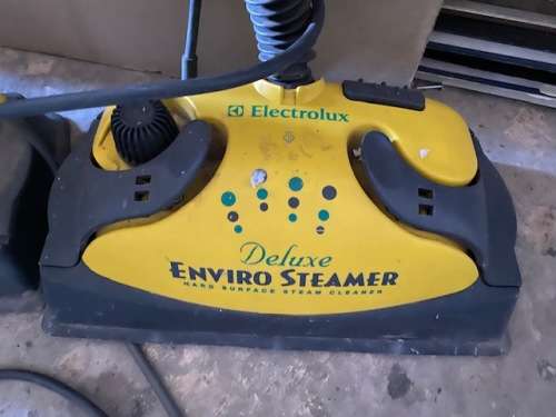 Electrolux Enviro steam cleaner: Bargain price