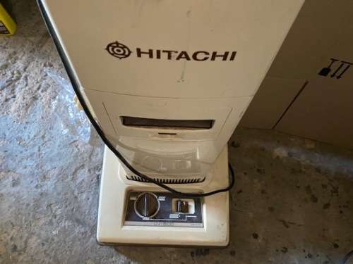 Hitachi vacuum cleaner