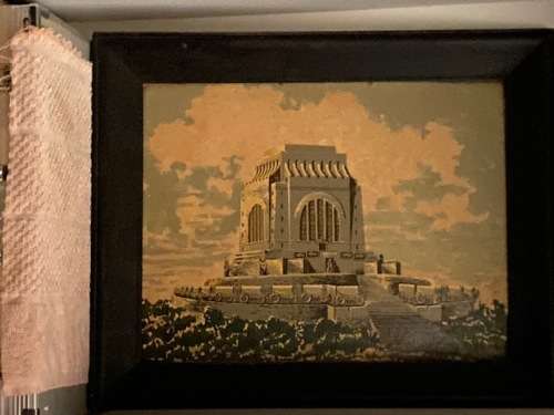 Lovely Vintage well framed Voortrekker Monument print in good condition.