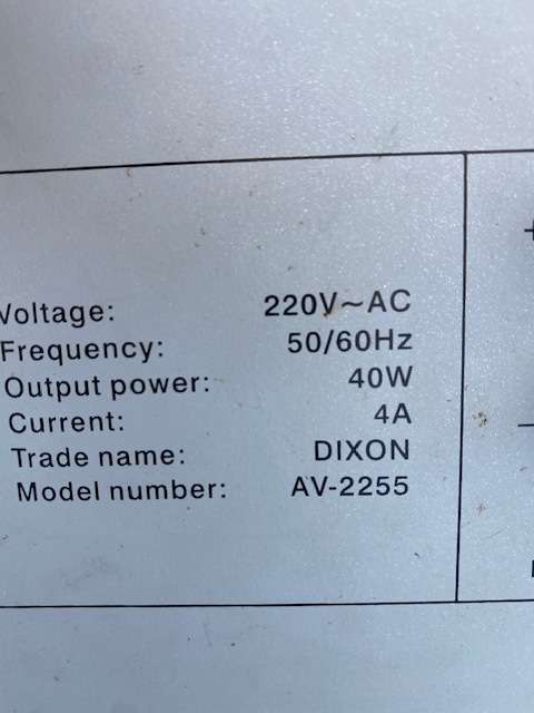 Dixon Amplifier + 2 massive (height 1 metre +) Dixon speakers: AV-2255: Read description BARGAIN