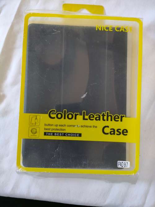 Universal IPAD 9.7 Tablet Cover  Unused,