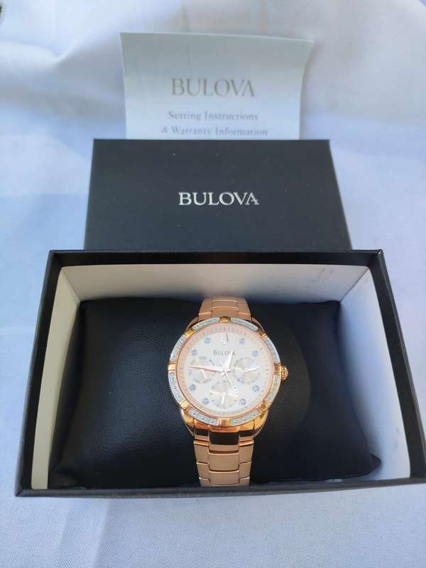 New Authentic Bulova Ladies watch in Rose Gold: Warranty included: Retail value R12000