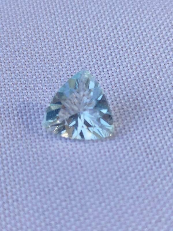 Topaz: - 7 x 7 x 7 mm natural mined, blue trillian cut stone - suitable for a pendant
