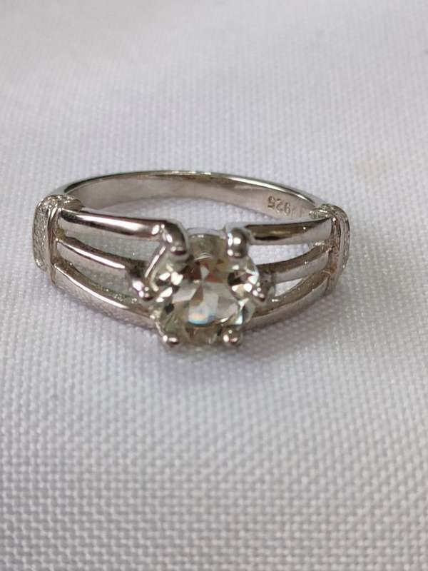 Topaz and diamond sterling silver ring - 925 stamp - size US 7 - 1.75 ct