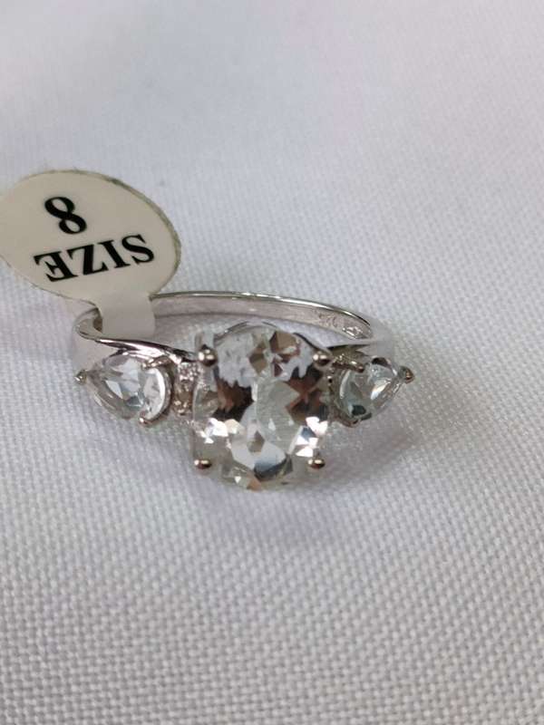 Topaz and diamond 3 stone sterling silver ring - 925 stamp - size US 8 - 3.75 ct