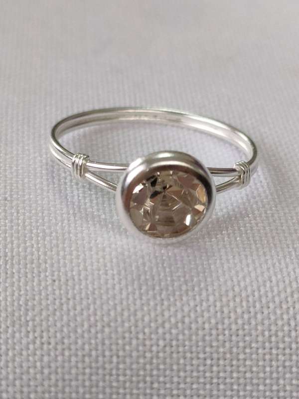 Austrian crystal sterling silver ring - 925 stamp - size US 7: