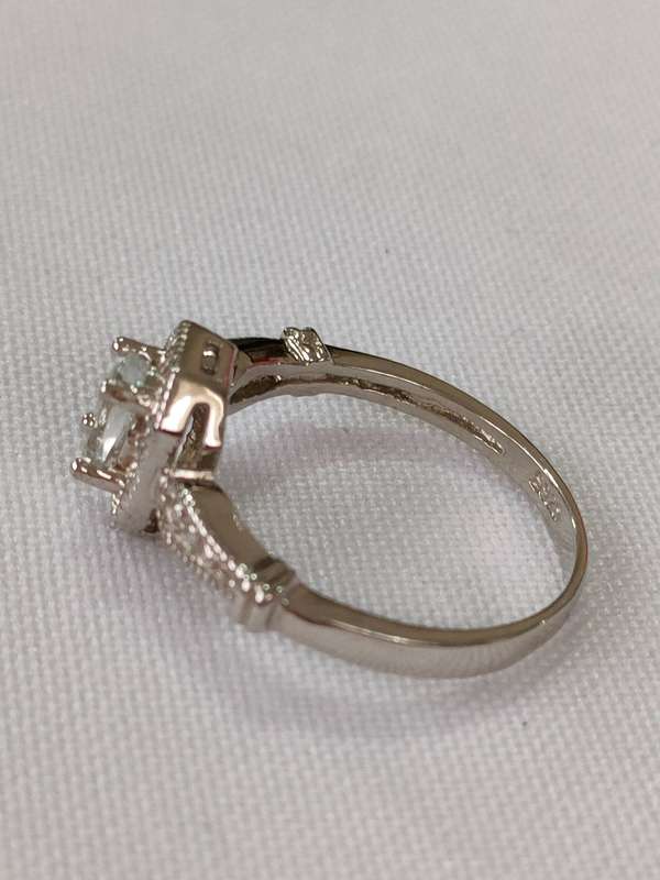 Topaz and diamond sterling silver ring - 925 stamp - size US 7