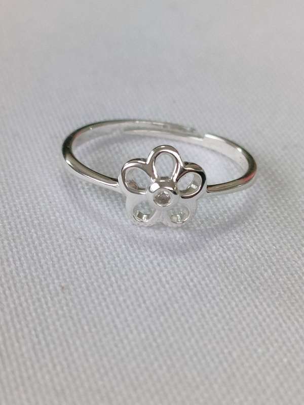 0.02ct certified Diamond sterling silver ring - 925 stamped - size US 7
