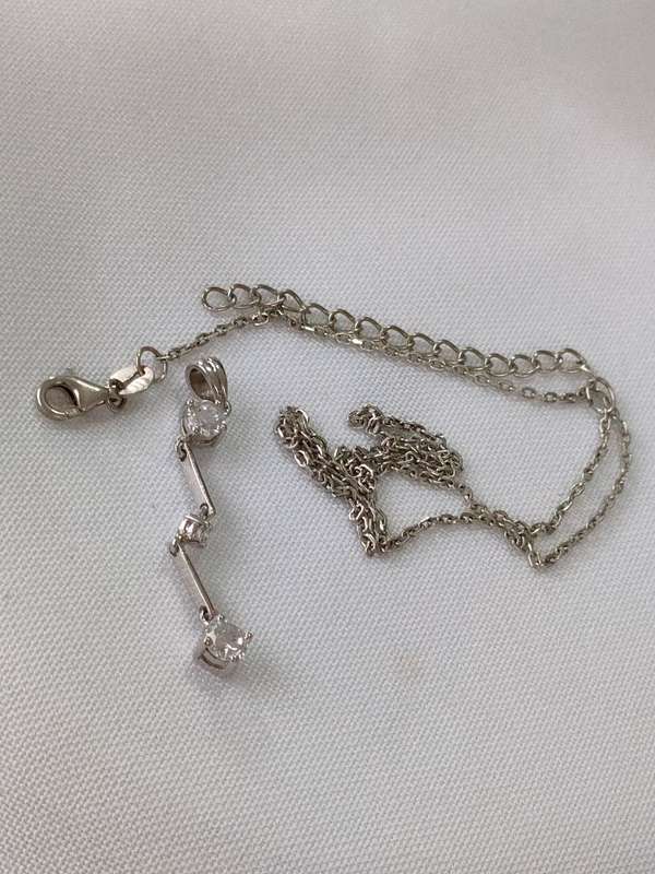 Sterling silver necklace: with beautiful gemstones - 925 stamped - length 50 cm
