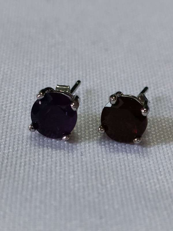 Sapphire (dark blue, almost black) sterling silver stud earrings - 925 stamped