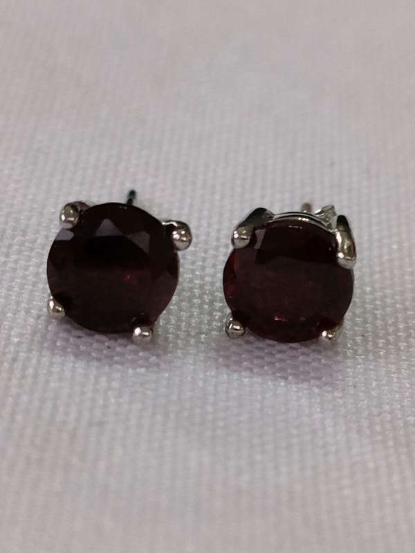 Sapphire sterling silver stud earrings - dark blue - 925 stamped