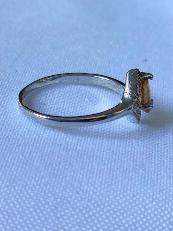 Citrine and diamond sterling silver ring - size US7 - 0.50 ct - 925 stamped