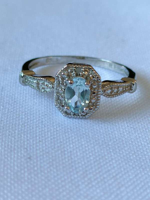 Topaz and diamond sterling silver ring - size US 7 - 1.30 ct - 925 stamped
