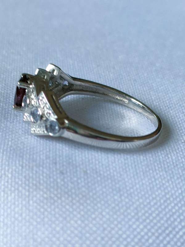 Garnet, Tanzanite and diamond sterling silver ring - size: US 7 - 1.20ct plus - 925 stamped