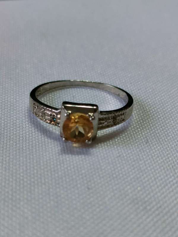 Citrine and diamond sterling silver ring - naturally mined - size US 7 - 0.50 ct -925 stamp