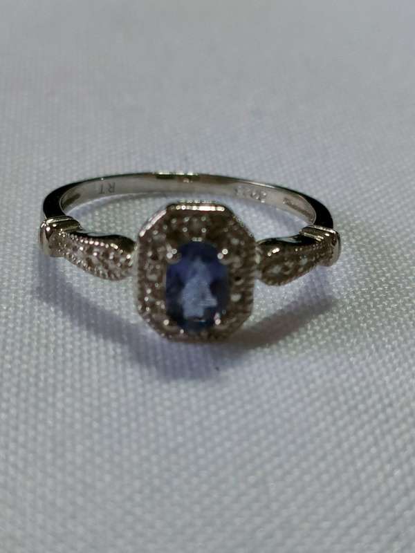 Iolite and diamond ring - naturally mined - size US 7 - 0.90 ct - 925 stamp