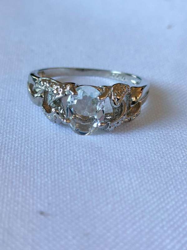 Topaz and diamond ring - size US 7 - naturally mined blue stone - 1.20 ct - 925 stamp