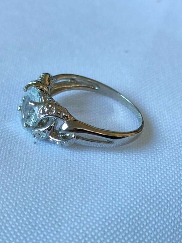 Topaz and diamond ring - size US 7 - naturally mined blue stone - 1.20 ct - 925 stamp