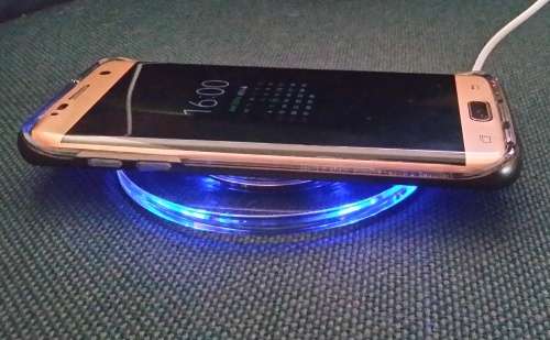 *IN STOCK* Qi Wireless Charger for Samsung S6, S7, Note 5  (and other Qi Enabled Phones)