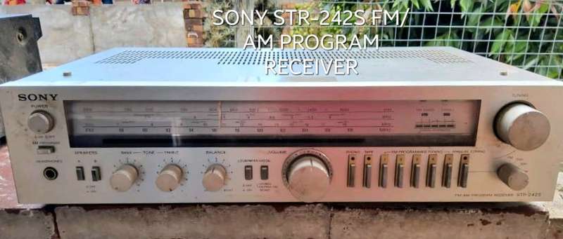 SONY STR-242S and Onkyo TX SR313 Amplifer