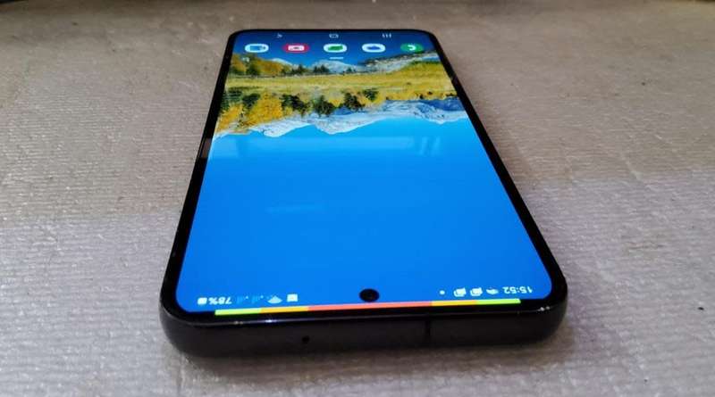 Samsung Galaxy S23 128GB 8GB Ram SM-S911B/DS
