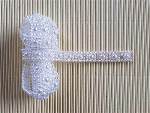 Pearls on String SM ROUND in Pattern WHITE 2 m