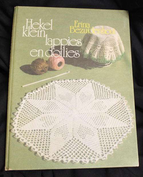 Hekel klein lappies en doilies