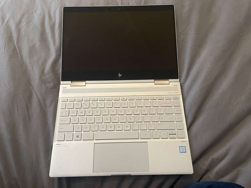 HP X360 Spectre Touchscreen 8th Gen Core i7, 8GB RAM, 256SSD