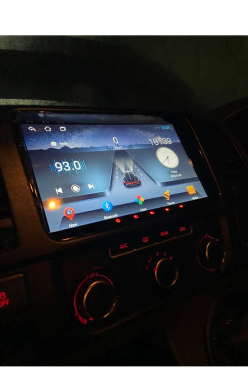 VW Polo 9 Inch Android Radio with CarPlay & Reverse Camera