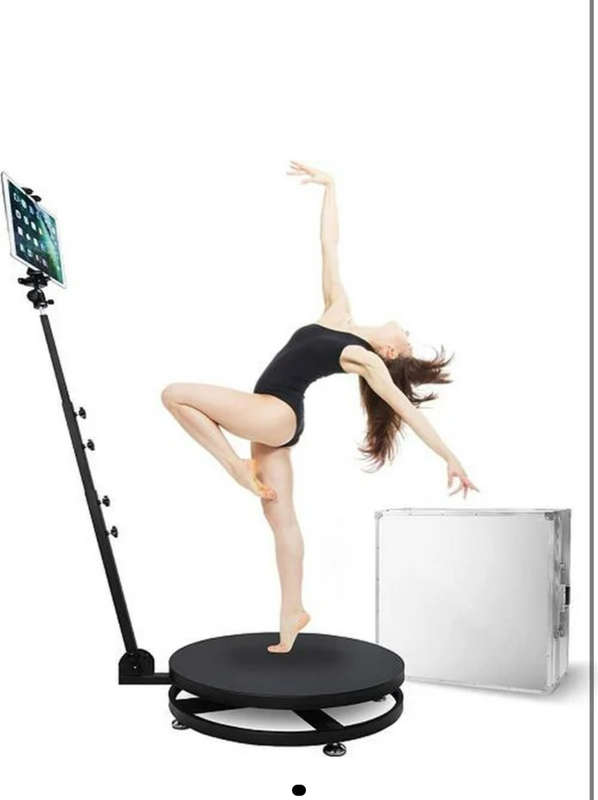 360 Spin Photo Booth