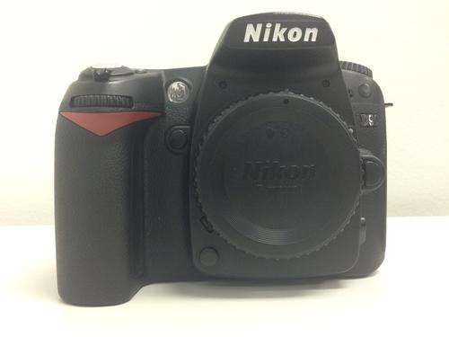 Nikon D90, 12.3-megapixel DSLR. World's first D-SLR with an HD movie mode