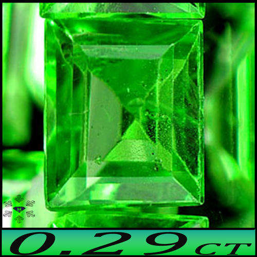 0.33CT NATURAL VIVID GREEN TSAVORITE [VS] -  UNHEATED STEPPED BAGUETTE GARNET