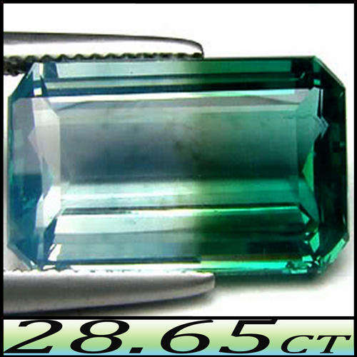 28.65 CT EXCELLENT CLEAN EMERALD POLISHED LIGHT BLUE TO BLUEISH GREEN BI-COLOUR QUARTZ HYDROTHERMAL.