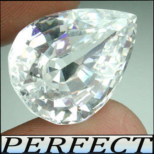 5.69 CT PRECISION POLISHED PEAR SIMULATED DIAMOND, TOP WHITE COLOUR AND FIRE.
