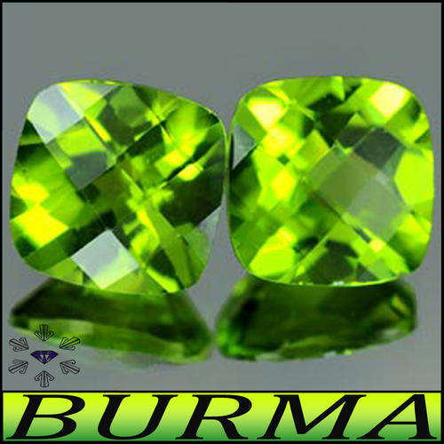 GREEN NATURAL PERIDOT PAIR SQUARE POLISHED GEMSTONES FROM BURMA.