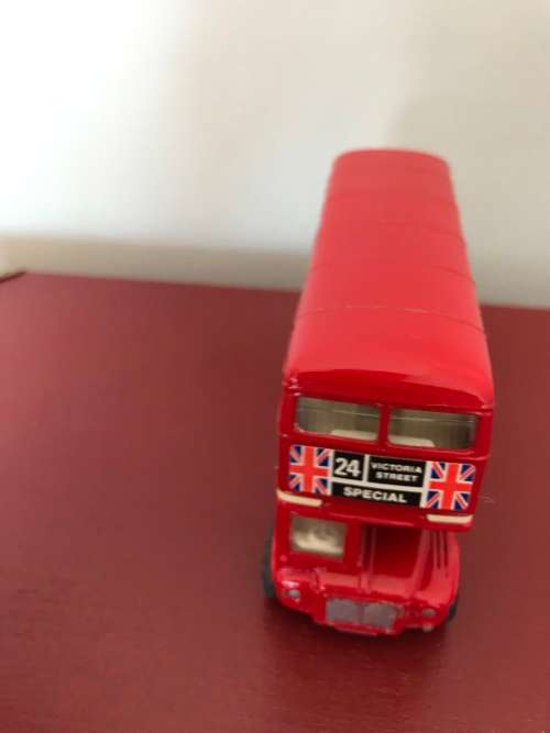 Corgi 1980s 24 Victoria Street Special - Red double decker bus