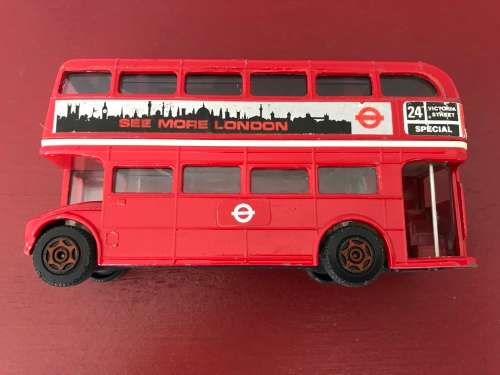 Corgi 1980s 24 Victoria Street Special - Red double decker bus